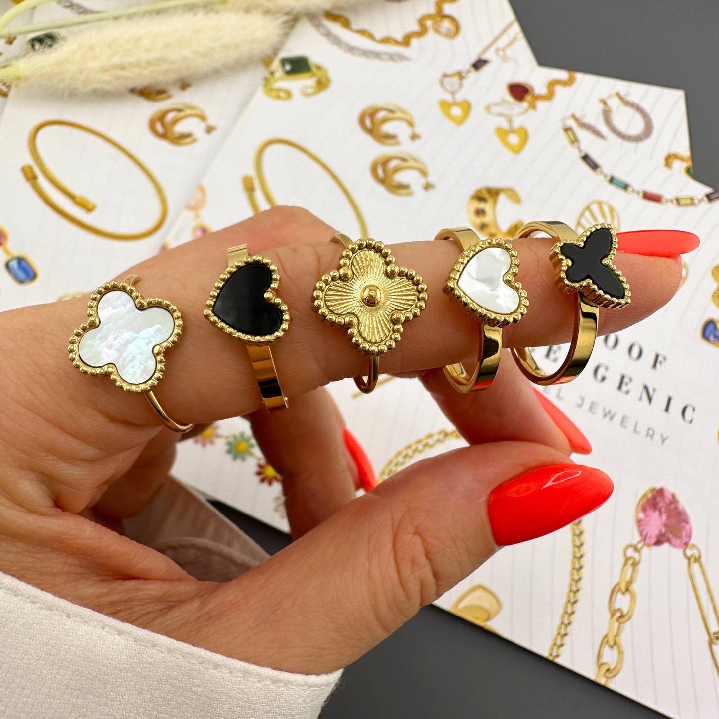 Ring - Blomma